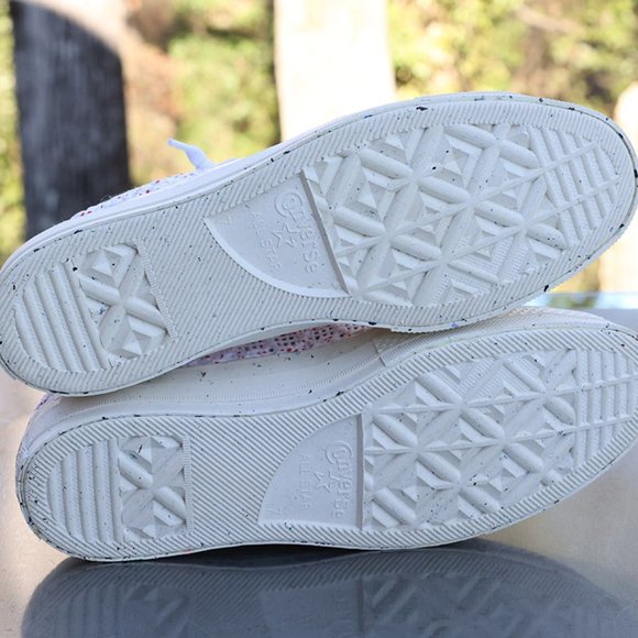 Converse Chuck 70 Low White Crochet Women’s Size 9 - Picture 11 of 11